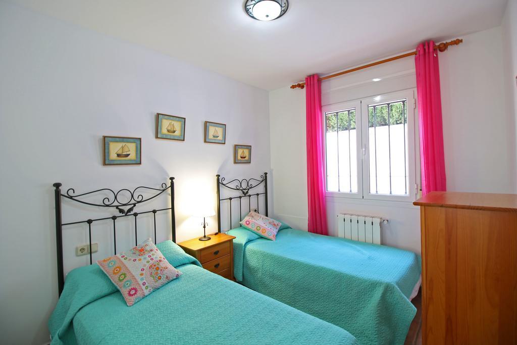 Bungalows Puerta De Calpe Exterior photo