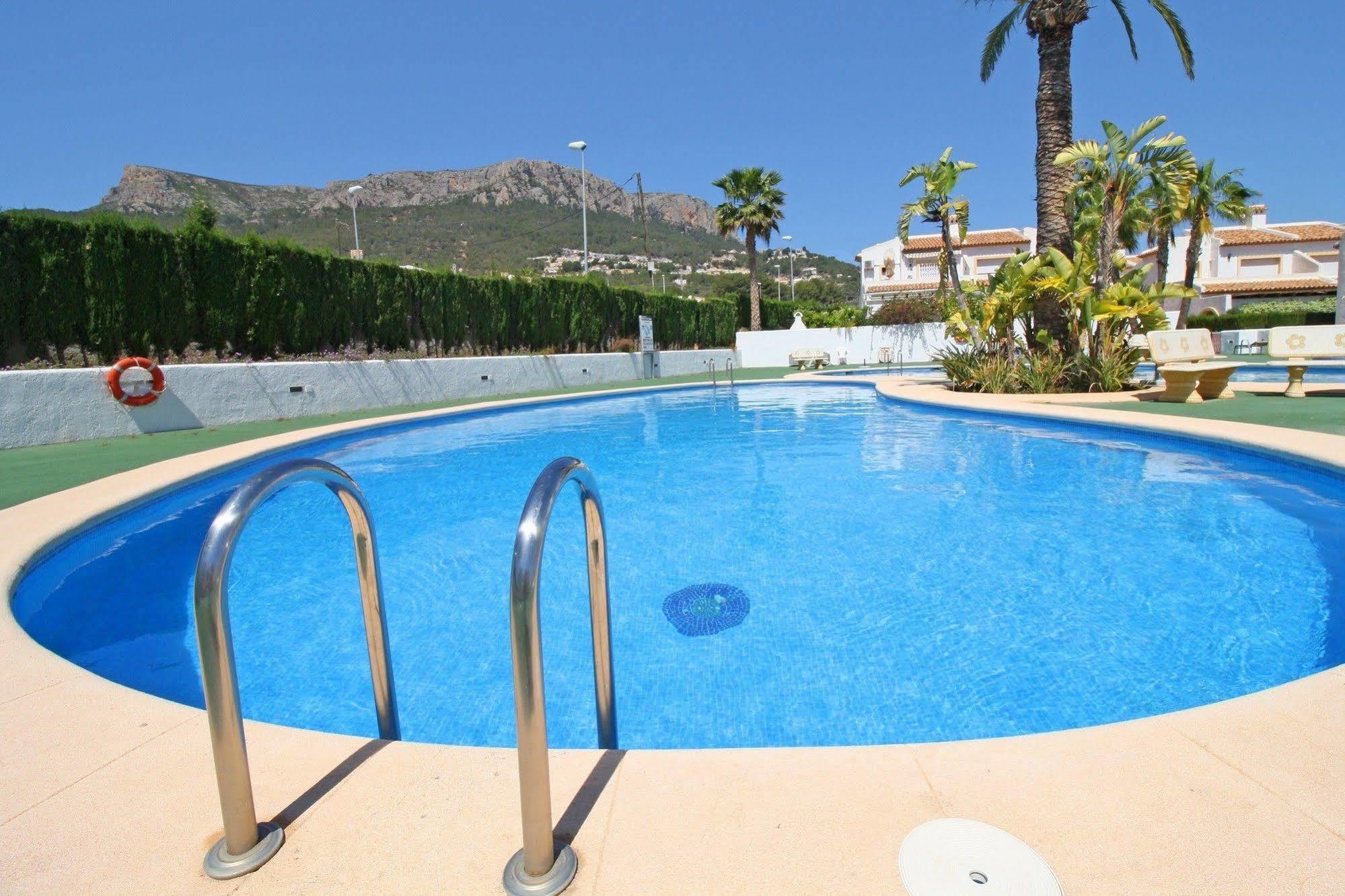 Bungalows Puerta De Calpe Exterior photo